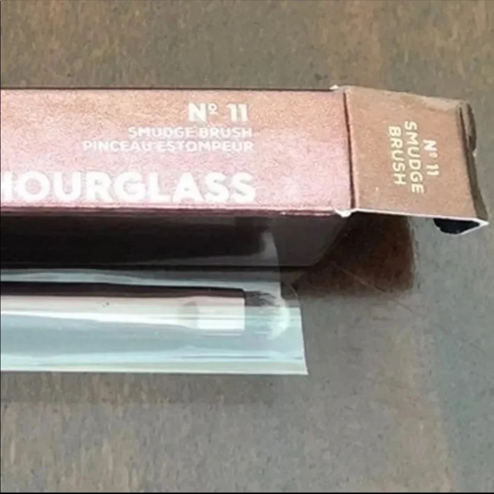 HOURGLASS No. 11 Smudge Brush  ~NEW~